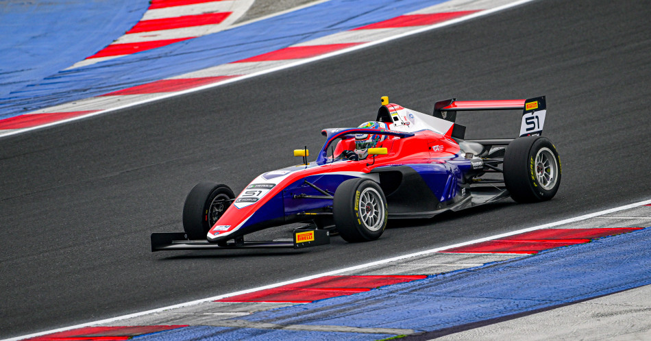 Debutto con punti per Trident nella F4 Italia a Misano