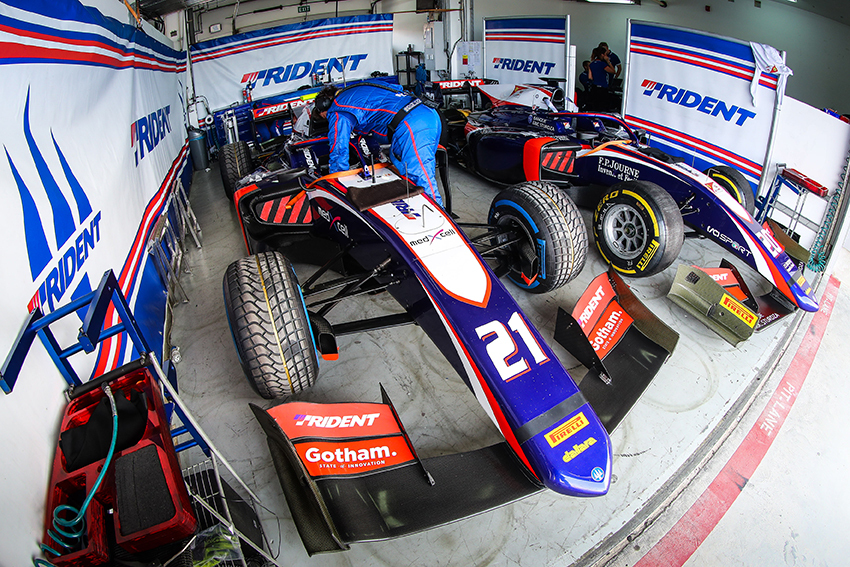 F2 ROUND 1 - BAHRAIN