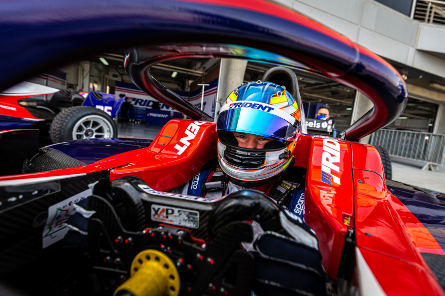 F2 ROUND 1 - BAHRAIN