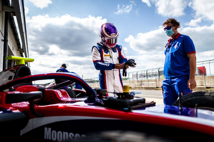 F2 ROUND 4 - SILVERSTONE