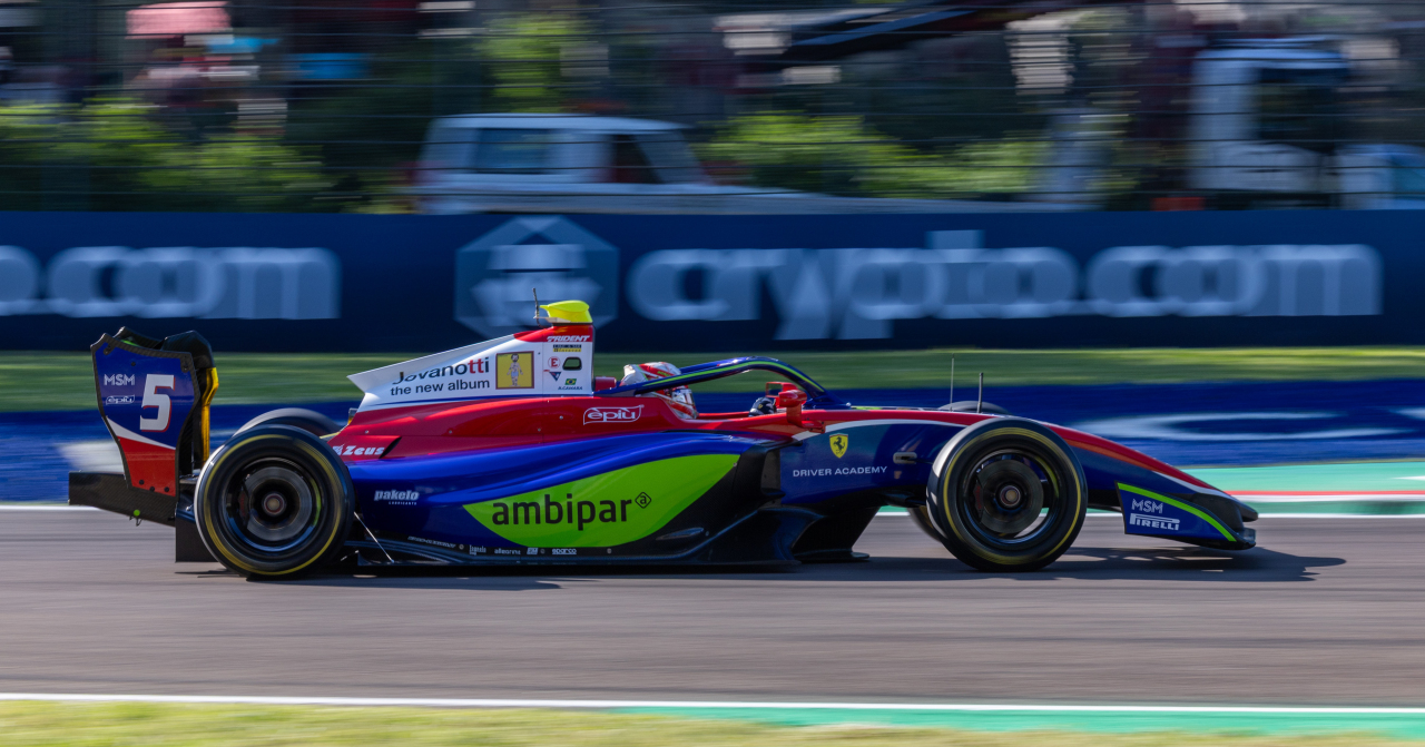 Il team di Trident arriva a Monaco, cittadina insidiosa e affascinante