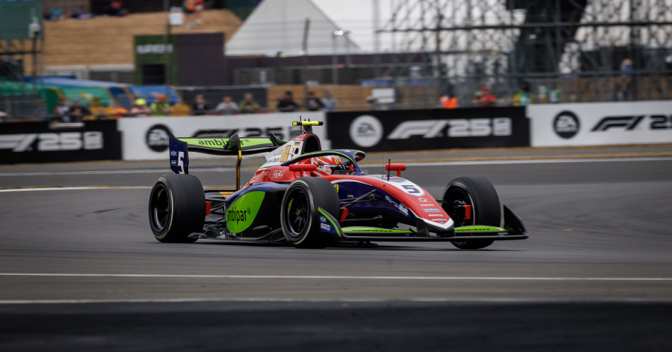Silverstone, buoni punti nella Sprint Race