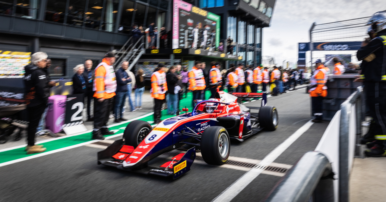 De Palo sesto a Zandvoort in gara 1 mantiene la leadership del campionato