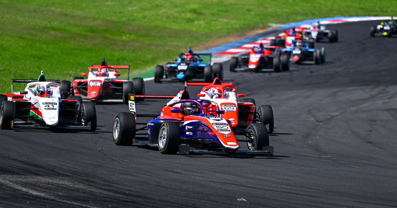 Trident scores points in the Italian F4 at Vallelunga