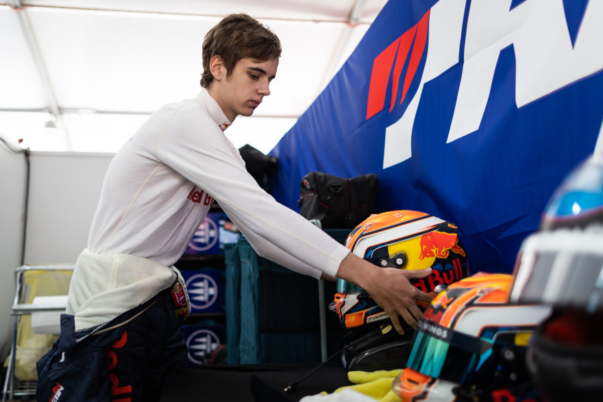 F3 Round 1 - Bahrain