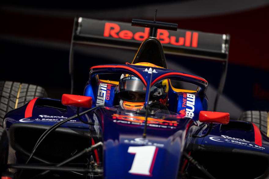 F3 Round 1 - Bahrain