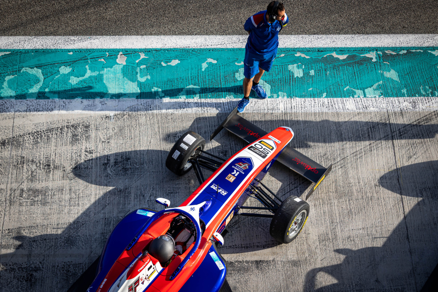 Formula 4
