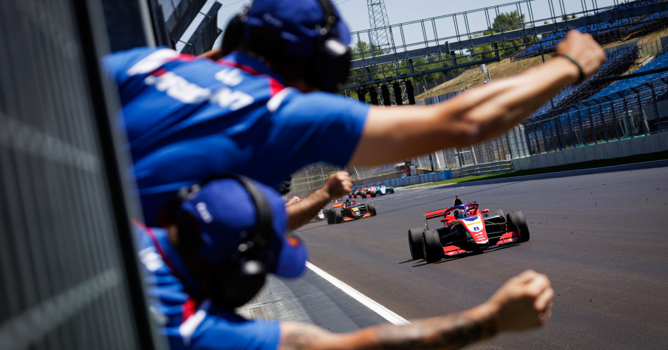 De Palo dominant at the Hungaroring: pole, victory and leadership