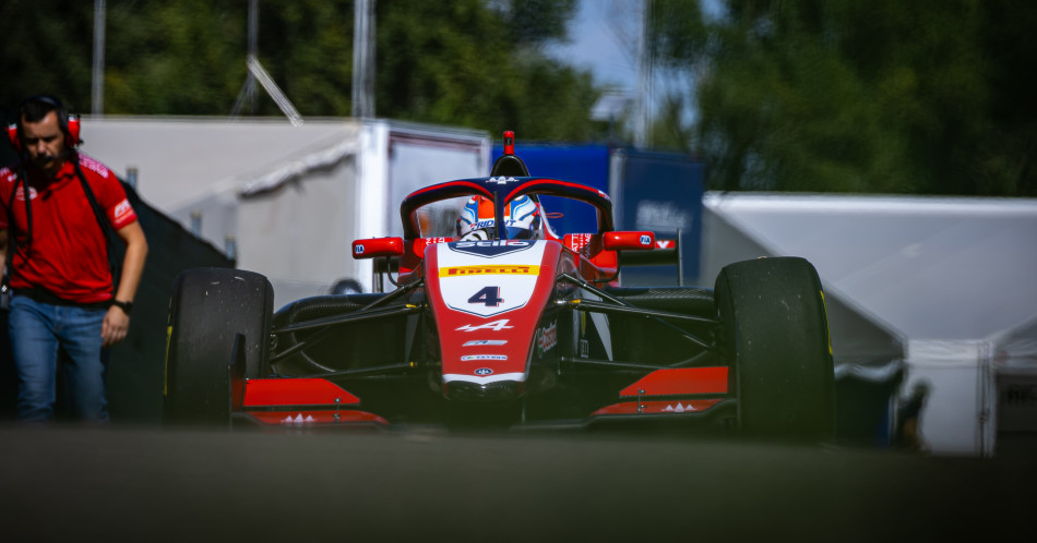 Bilinski returns with Trident and immediately secures the top-10