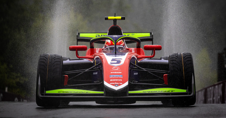 Rain prevents Trident from extending its lead